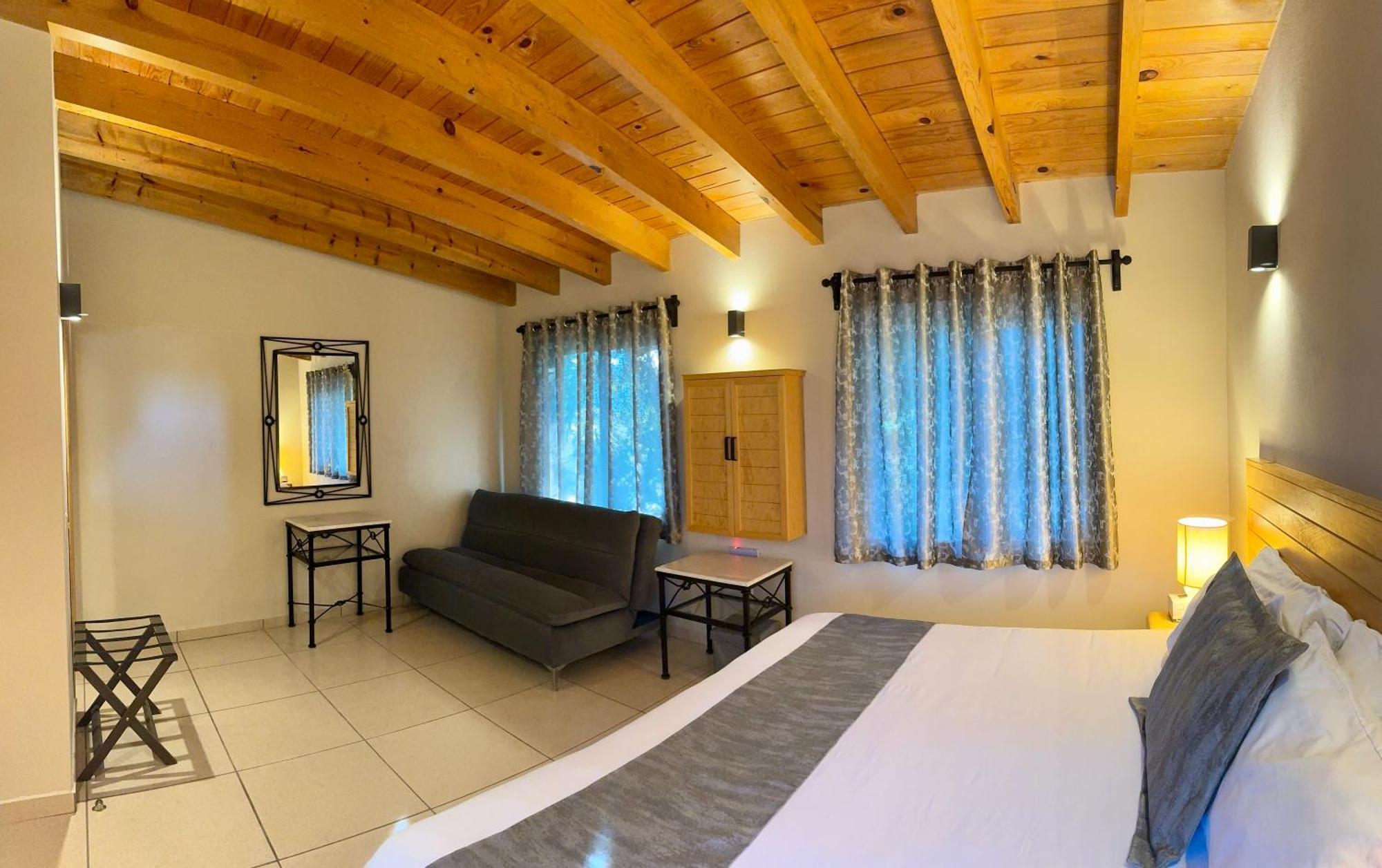 Club Vergel Resort Bernal Exteriér fotografie
